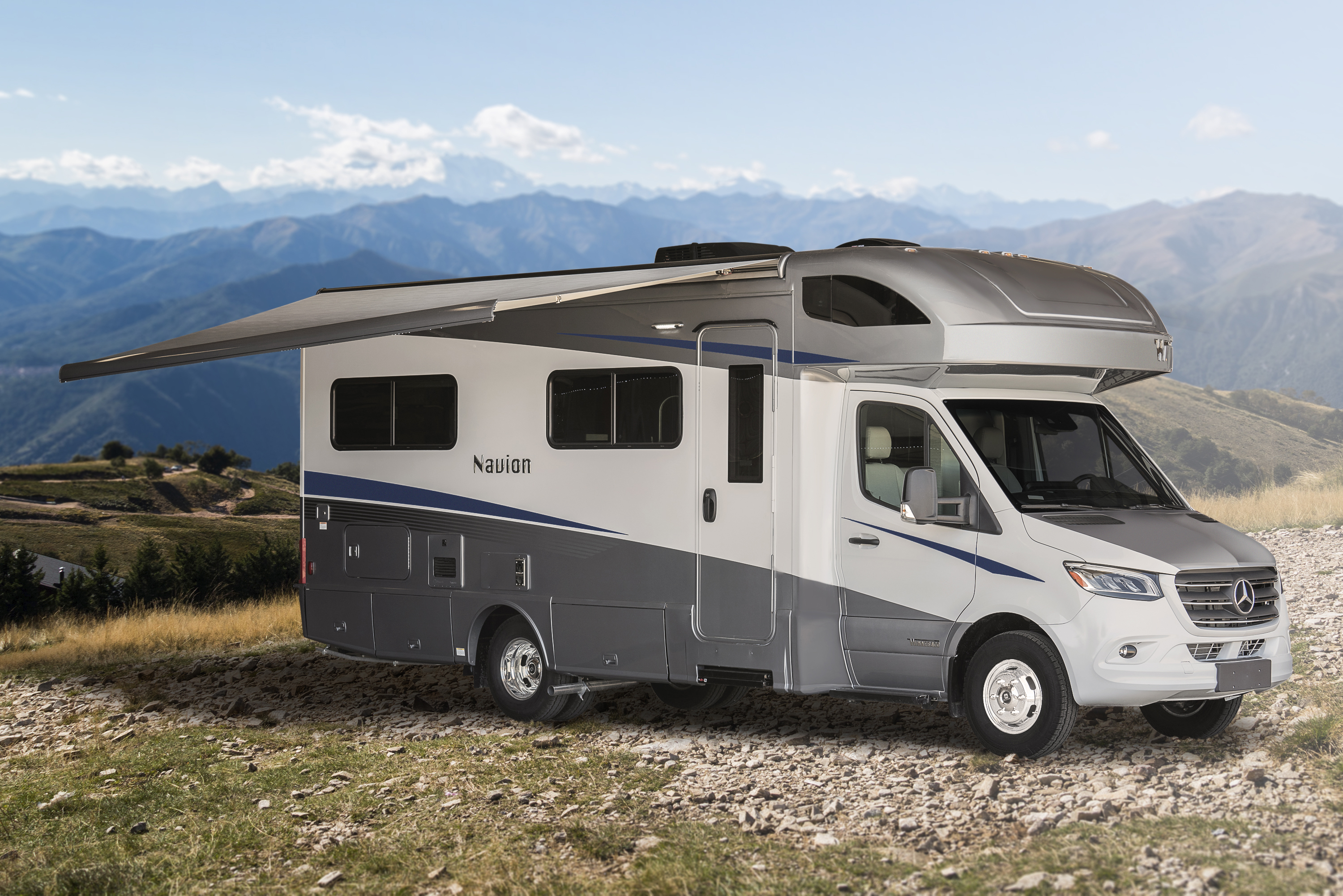 Winnebago Navion | Class C | Diesel Motorhome