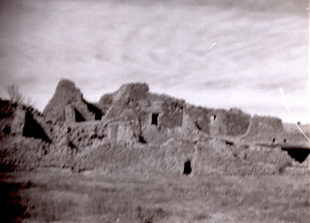 Old photo of ruins. 
